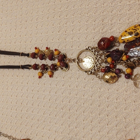 Lot of Dangling Neckaces - Picture 7 of 8